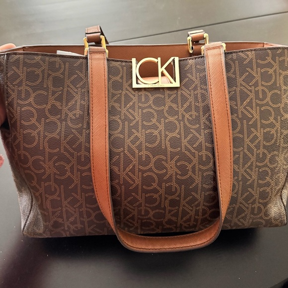 Calvin Klein Brown Logo Tote - Picture 1 of 7